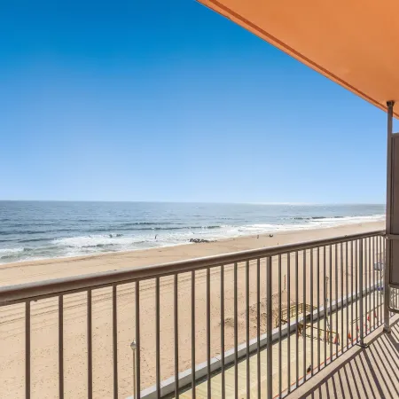 Americana Hotel Boardwalk