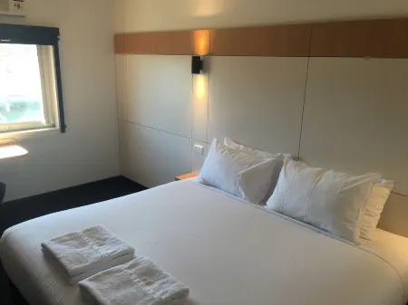 ibis budget Casula Liverpool
