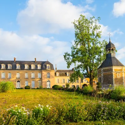 Hôtel du Domaine de La Groirie - le Mans Hotels near ISMANS Engineering School