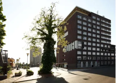 NH Groningen Hotel in zona Simplon Poppodium