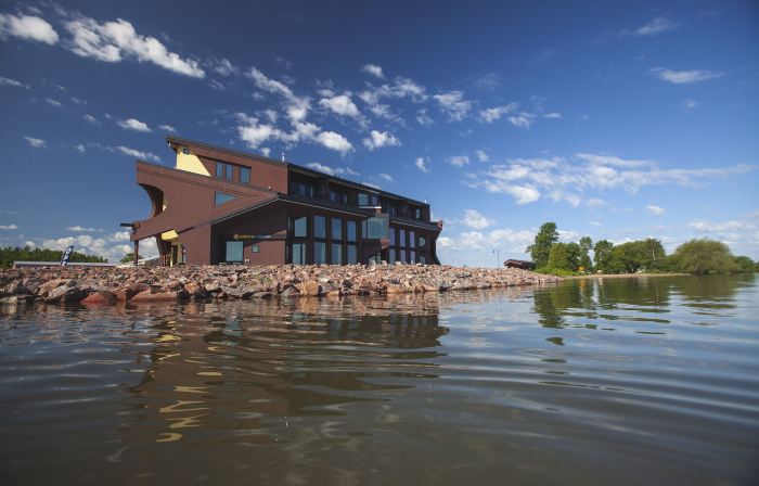 Blue Wave Inn