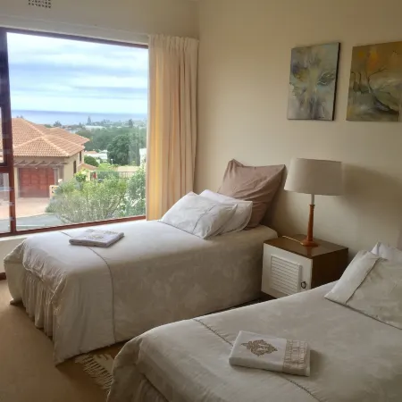 Hermanus Heights Villa