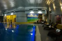 Majewski Hotel & Spa - ที่มีสระว่ายน้ำ