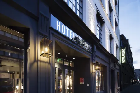 Hôtel Fabric Отели рядом с достопримечательностью «Музей Пикассо»