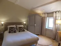 Hostellerie le Roy Soleil Hôtels à : Goult