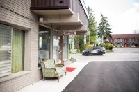 Advance Inn