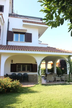 Domus Dams B&B Отели рядом с достопримечательностью «Golf Club Metaponto»