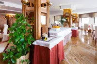 Hotel Royal Plaza - พร้อมอาหารเช้า