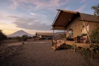 Africa Safari Lake Natron Hotels in Ngorongoro