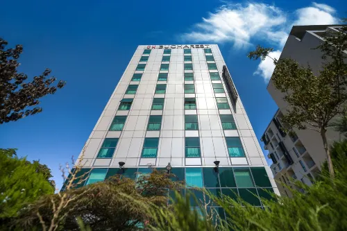 โรงแรมซีเอชบูคาเรส