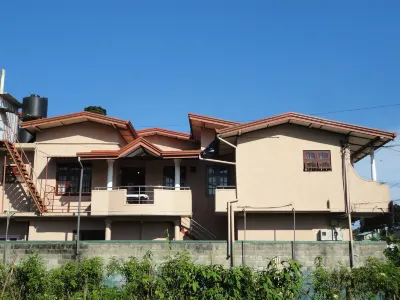 Thuvaraga Rest Hotels in Кандапола