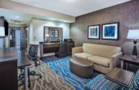 Holiday Inn Express & Suites DAYTON SOUTH - I-675 by IHG โรงแรมใน