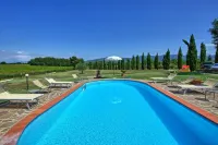 Agriturismo Podere Delle Querci - Villas
