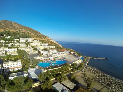 Fodele Beach Water Park Resort Отели в г. Paralia Fodele