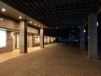 Toyoko Inn Koriyama - parking