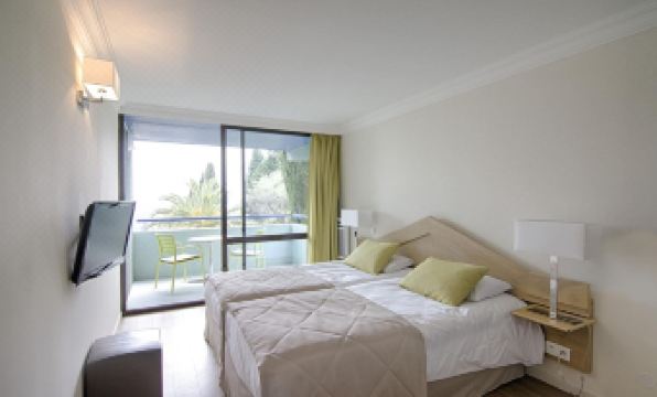 Aec Village Vacances - les Cèdres