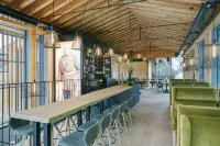 Boutique Hotel im Auracher Löchl - bar