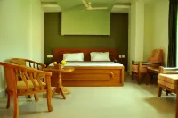 Hotel Madikeri Heritage - parking