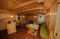 Gästehaus Funk Hôtels à : Irschenberg
