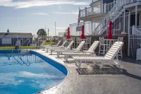 935 Ocean, a Beachside Inn - Ocean View