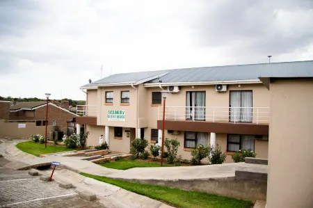 Scenery Guesthouse Stadium