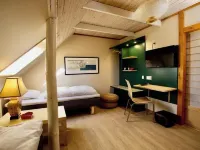 Den Japanske Have B & B Hotels in Herning