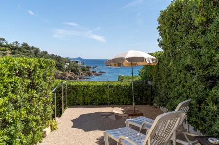 "Cap Riviera" Hotel & Restaurant Saint Aygulf