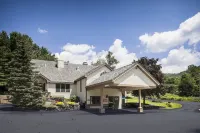 Best Western Inn  Suites Rutland-Killington