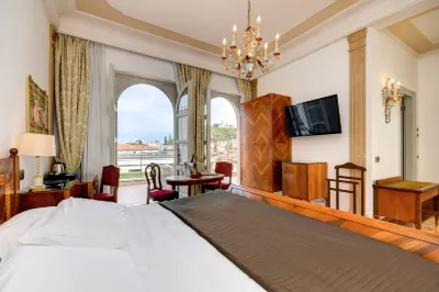 Hotel Vittoria Hôtels à proximité de : château de Brescia