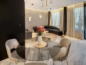 Posh Residence Luxury Suites