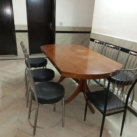 Hotel Su Shree Continental 5 Minutes Walk from New Delhi Railway Station Отели рядом с достопримечательностью «Рынок Садар-Базар»