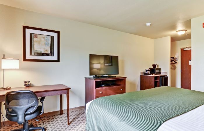 Cobblestone Hotel & Suites Pulaski/Green Bay