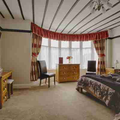 Barons Court Rooms