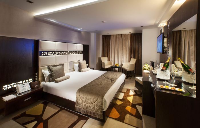 Samarons Hotels