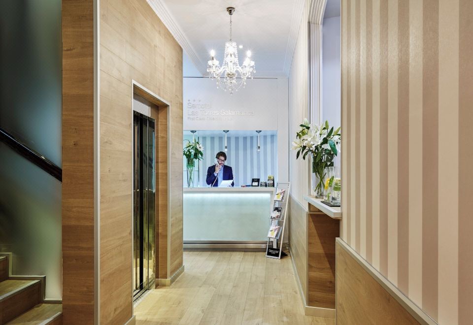 세르코텔 라스 토레스 객실