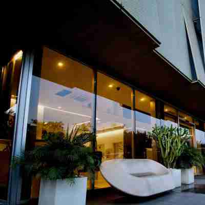 SV Chrome Hotel Hotel Exterior