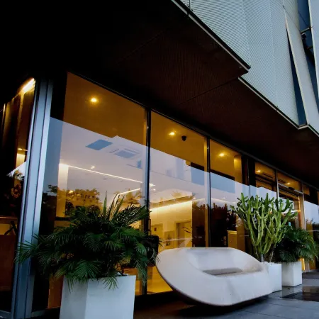 SV Chrome by AJ Boutique Hotel