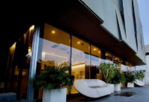 SV Chrome by AJ Boutique Hotel