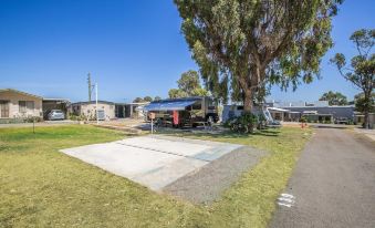 Twin Waters Caravan Park