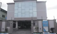 Delve Hotel and Suites Отели в г. 