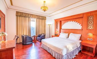 The Platinum Hotel