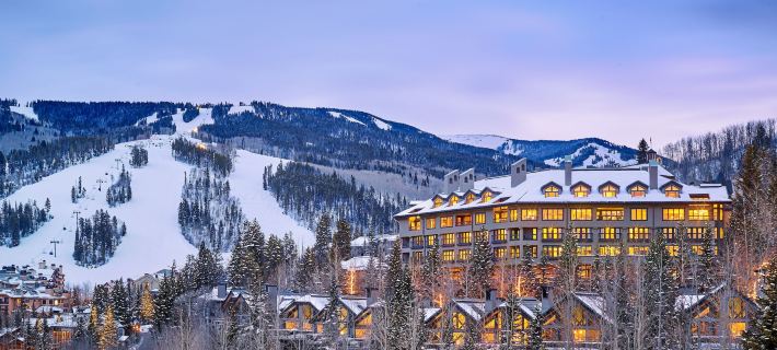 The Pines Lodge, a RockResort Hotele w: Eagle County