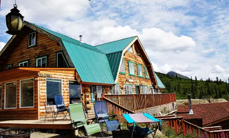 Alpine Creek Lodge