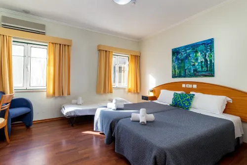 Albergaria Pedra d'Ouro Hotels in Marinha Grande