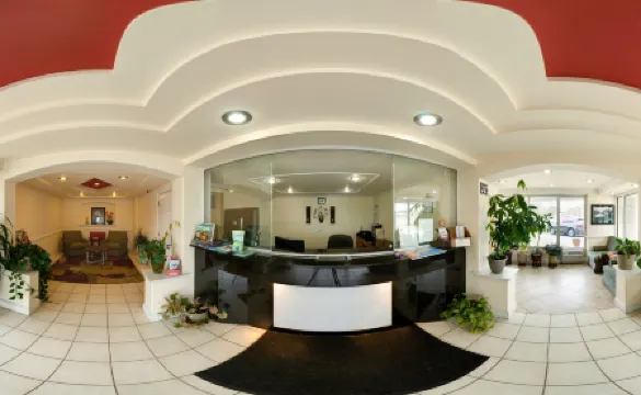 基韋斯特酒店 - 紐波特紐斯