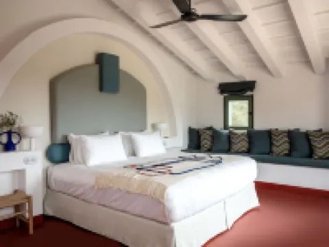 ホテル メノルカ エクスペリメンタル アライオルのホテル