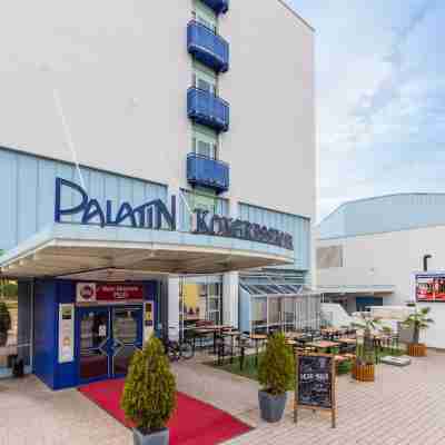 Best Western Plus Palatin Kongress Hotel Hotel Exterior
