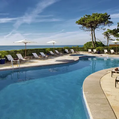 Longevity Senses - Cascais Boutique Hotel - Adults Only オイタボス・デューンズ・ゴルフコース周辺のホテル
