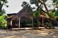 Les Acacias Bungalows - Pet friendly