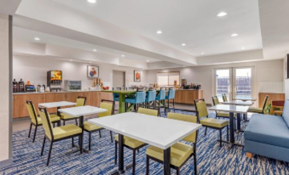 Country Inn & Suites by Radisson, Modesto-Salida - Hizvo